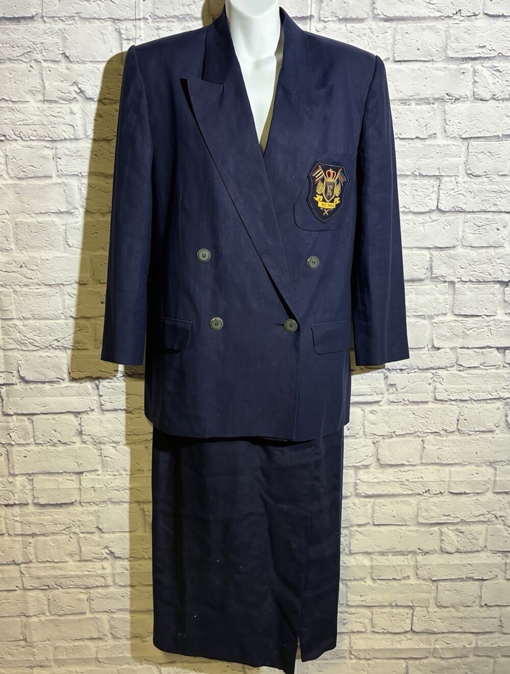 Linda Allard Ellen Tracy Linen Suit Womens 6 Navy Crest Blazer Skirt Vintage